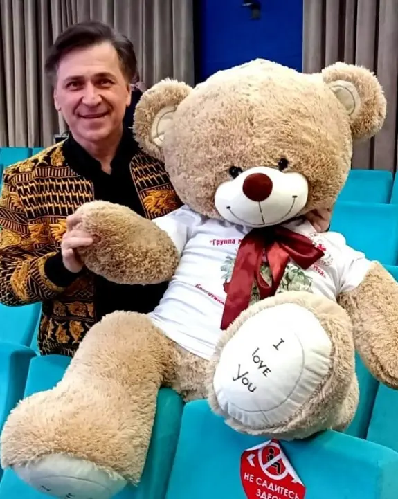 Михаил Михайлов